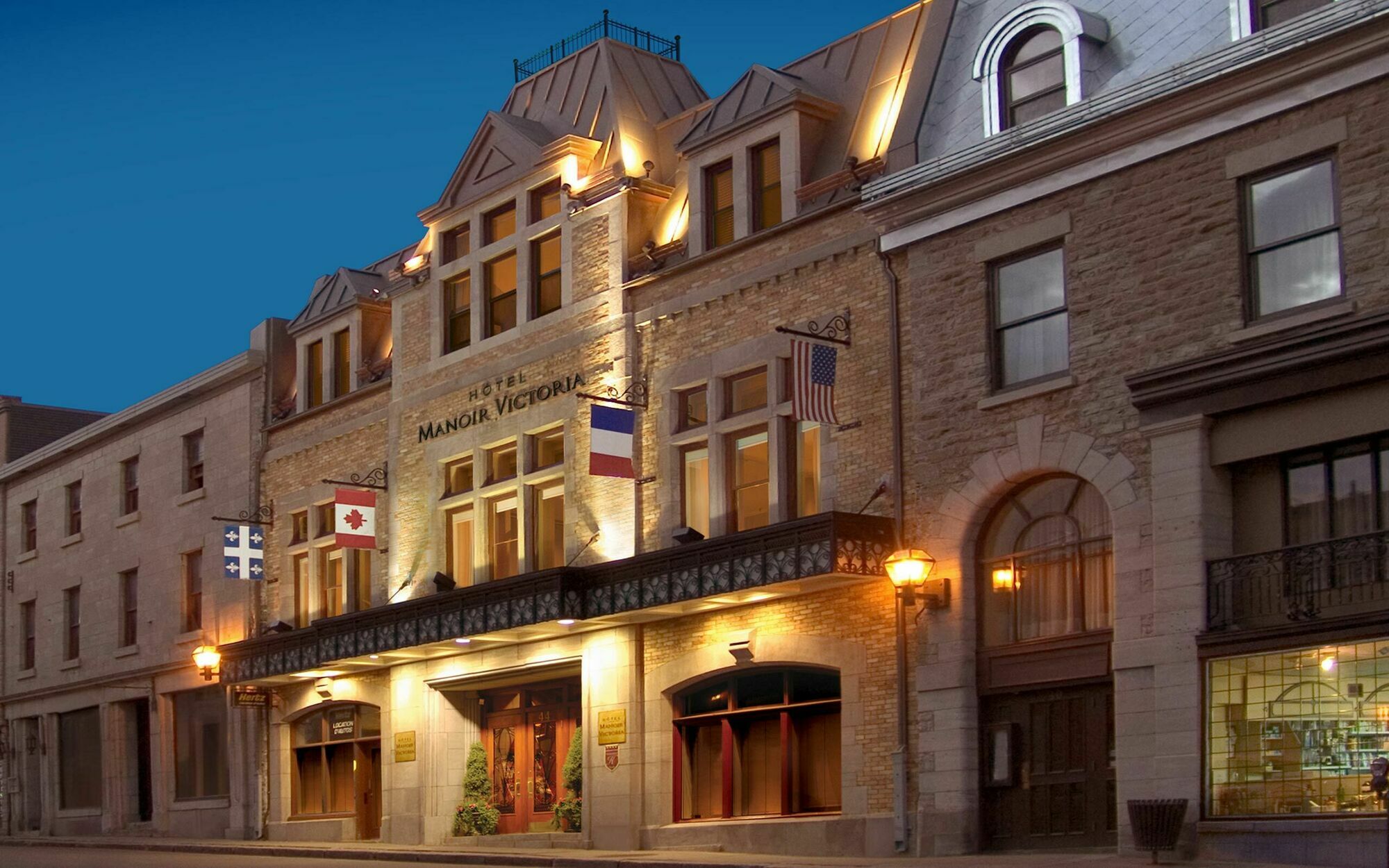 Hotel Manoir Victoria Quebec City Exterior photo